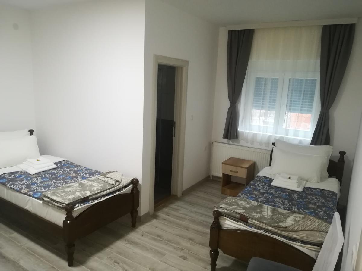 Karavan 123 Raška 外观 照片