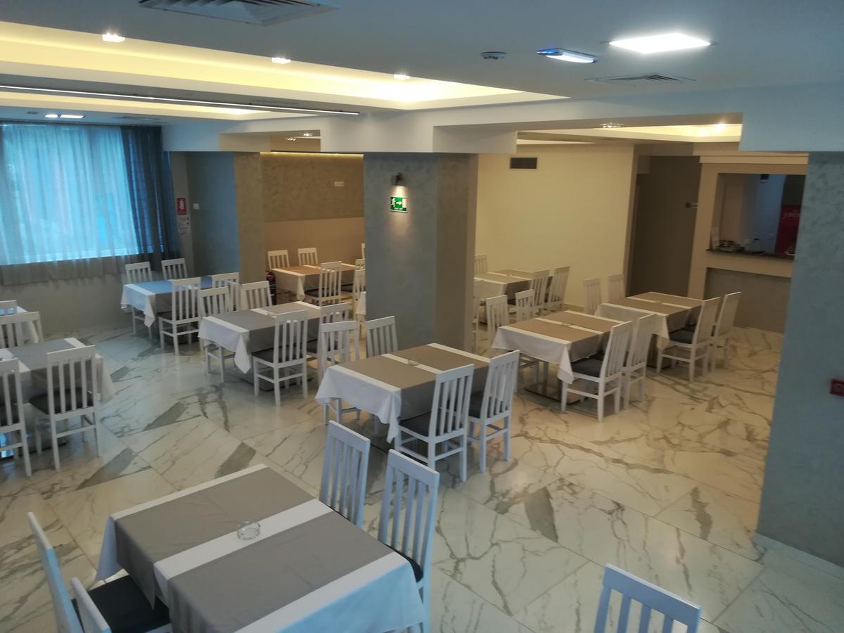 Karavan 123 Raška 外观 照片