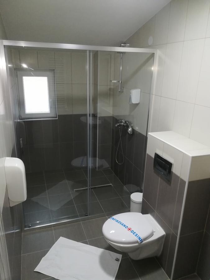 Karavan 123 Raška 外观 照片
