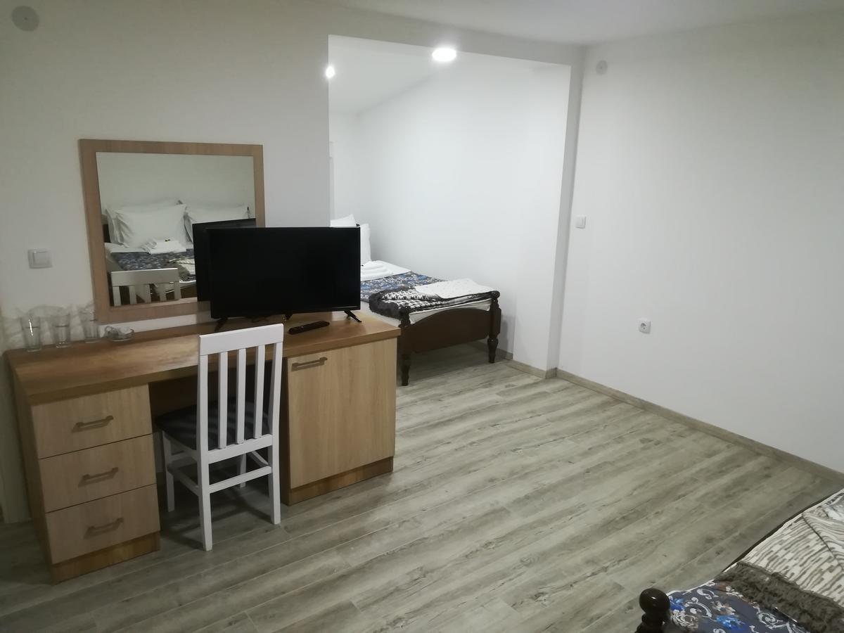 Karavan 123 Raška 外观 照片